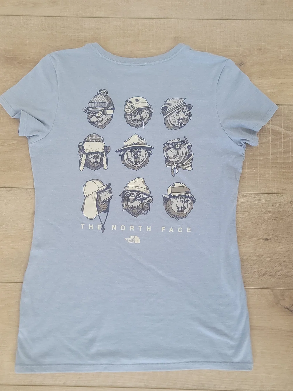 The North Face Bears Graphic V-Neck Tee Tri-Blend Light Blue Women's Size Small - Picture 11 of 11